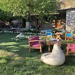 Nyaraló Zirkon Doga Butik