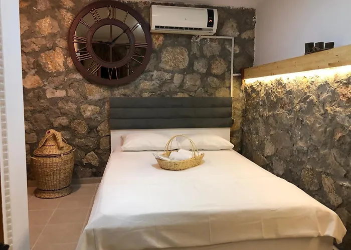 Zirkon Doga Butik Fethiye